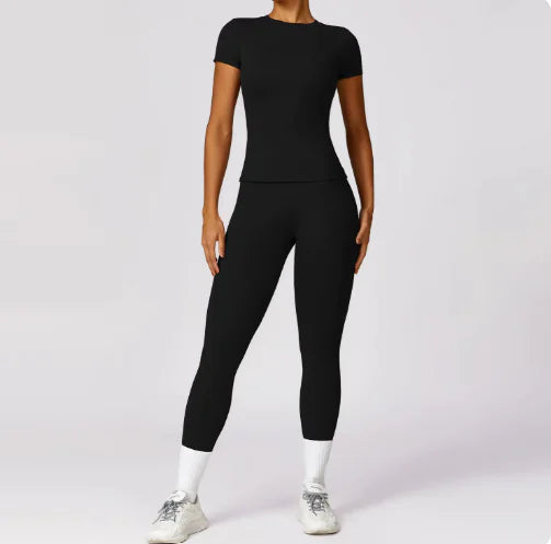 FlexiFit Quick-Dry Yoga Tee – Workout Essential