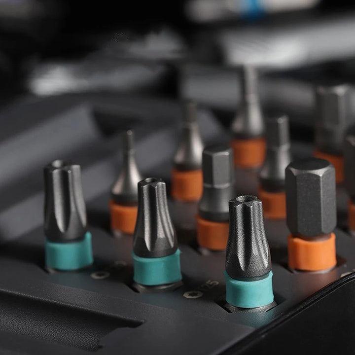 24-in-1 Multi-Purpose Ratchet Wrench Screwdriver Kit